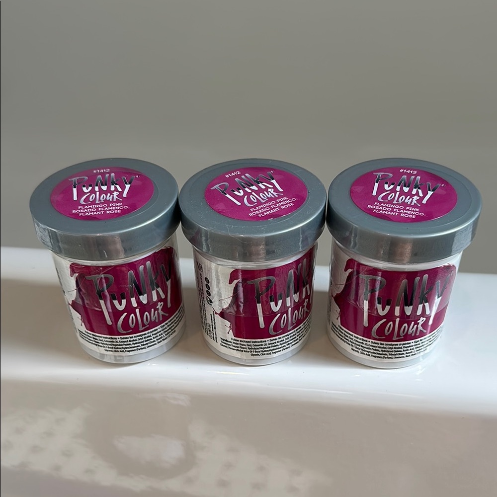 Punky Colour Semi-permanent Conditioning Hair Dye in Flamingo Pink